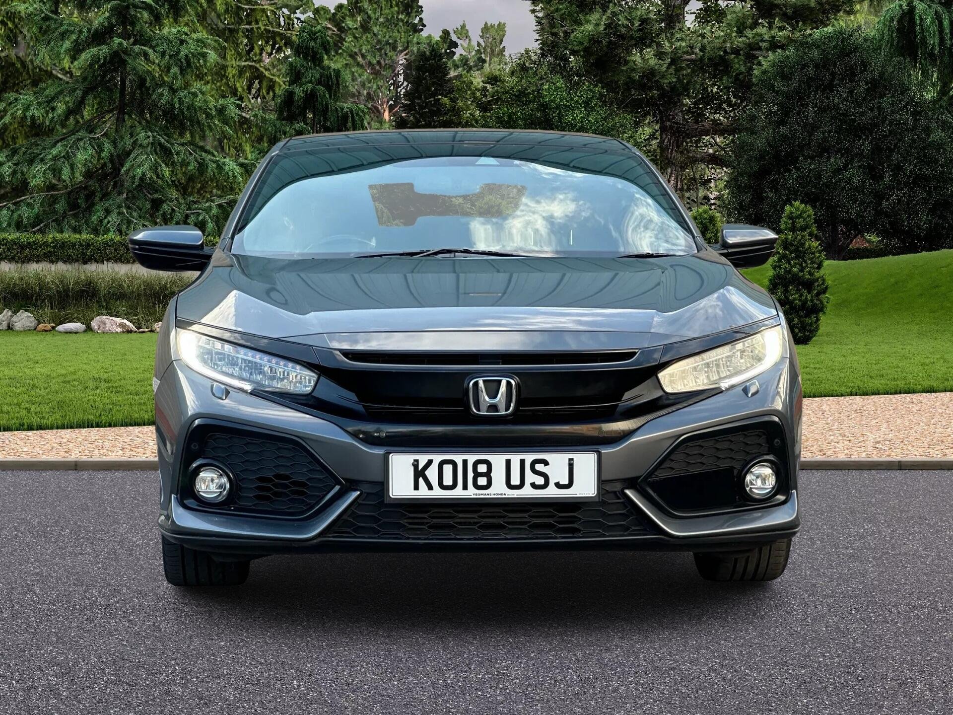 2018 Honda Civic thumbnail 2