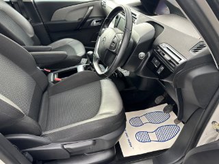 /photos/11180/4c981f5b-46c5-4317-b8e4-295ec863741a_i320x240.jpg